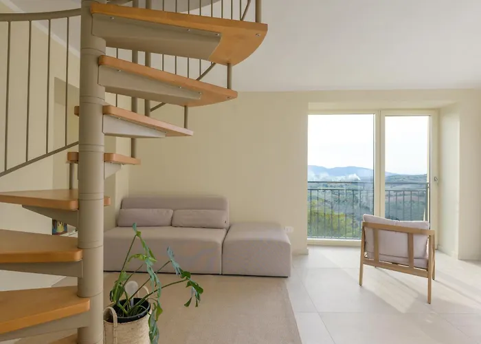 Il Belvedere Di By Interhome * 蒙蒂亚诺